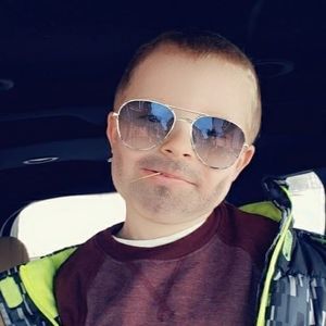 Meet your Posher, Jason